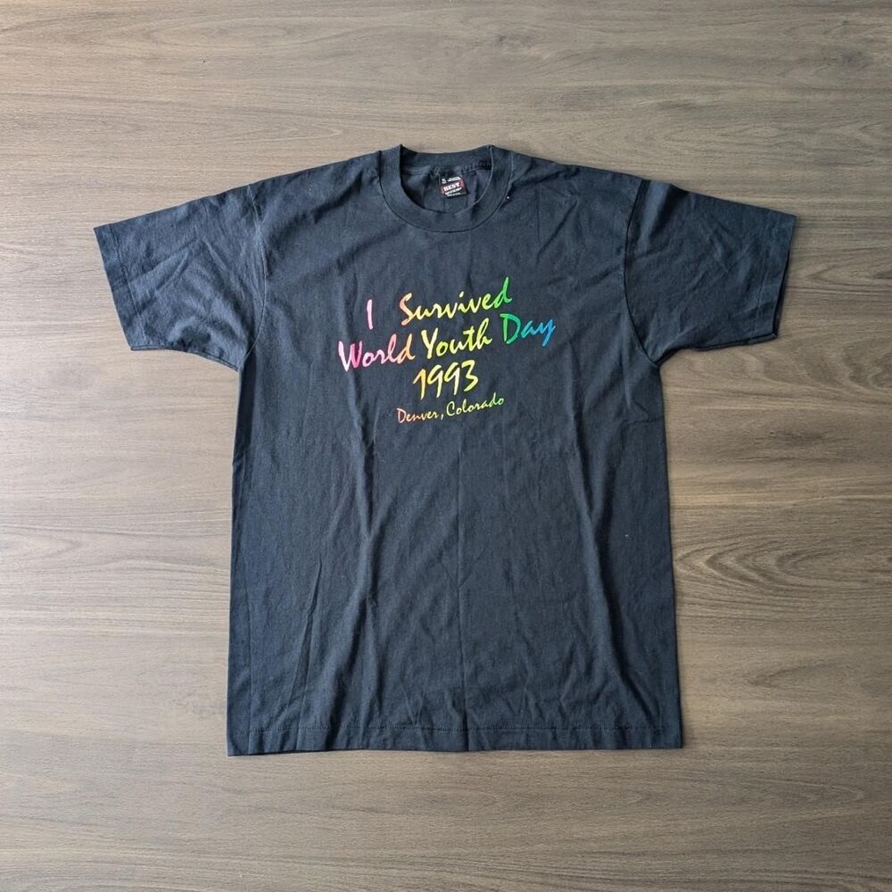 Vintage Black T-shirt 1993 World Youth Day Size XL Fruit of the Loom